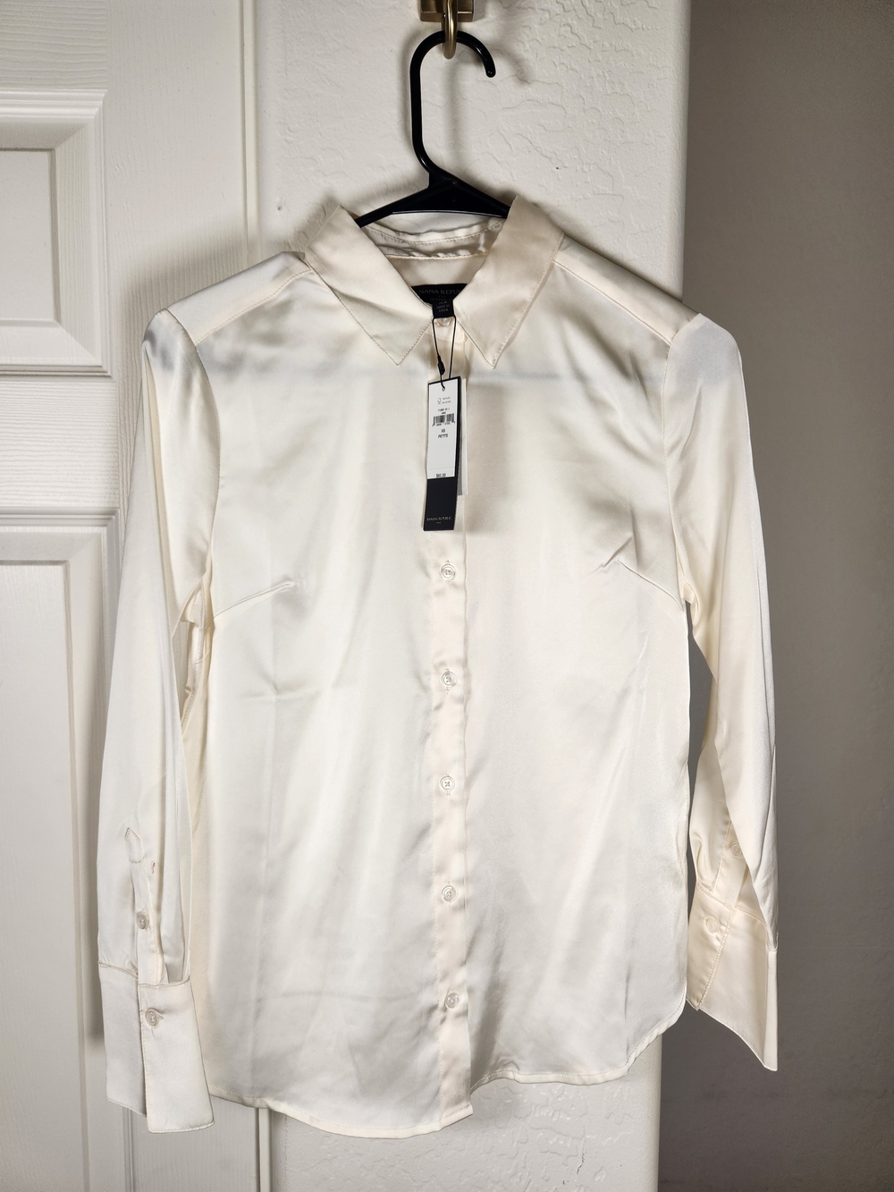 Banana Republic Satin Ivory Button-Front Blouse